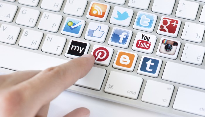 Big Social Media Benefits for Small Businesses